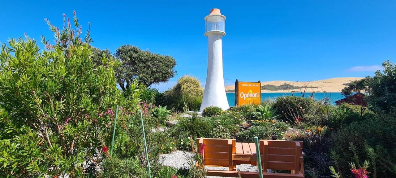 Opononi Lighthouse Motel Exterior photo
